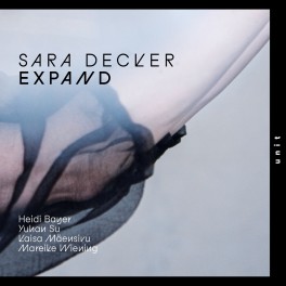 Expand / Sara Decker